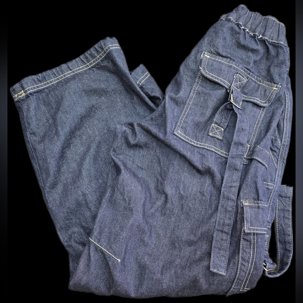 Baggy Cargo Jeans with Elastic Waistband